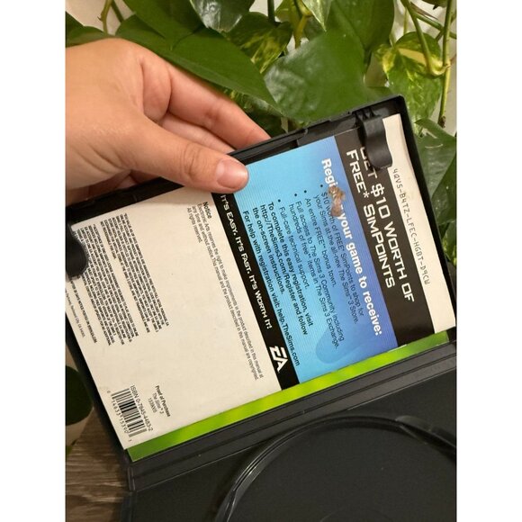 The Sims three empty case - Picture 3 of 5